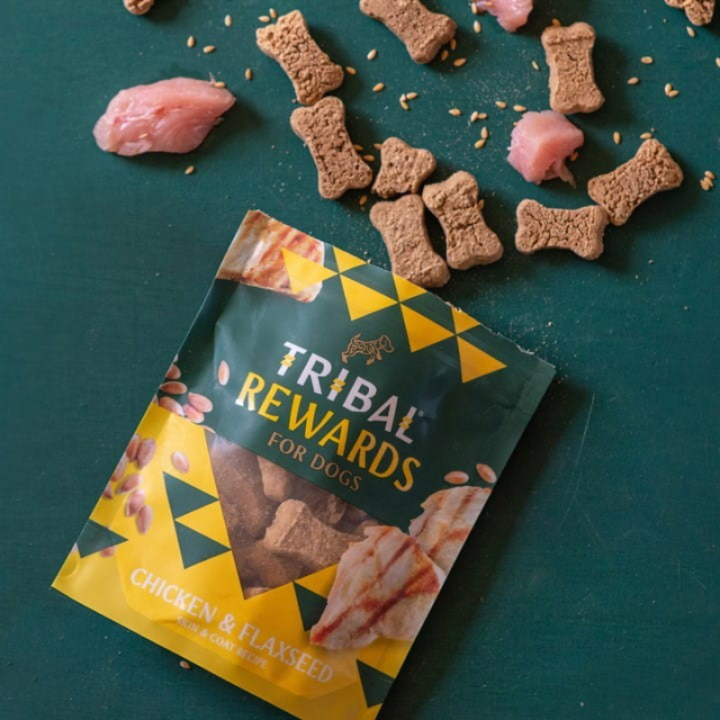 Tribal Rewards sausainiai šunims su vištiena ir linų sėmenimis, 125 g