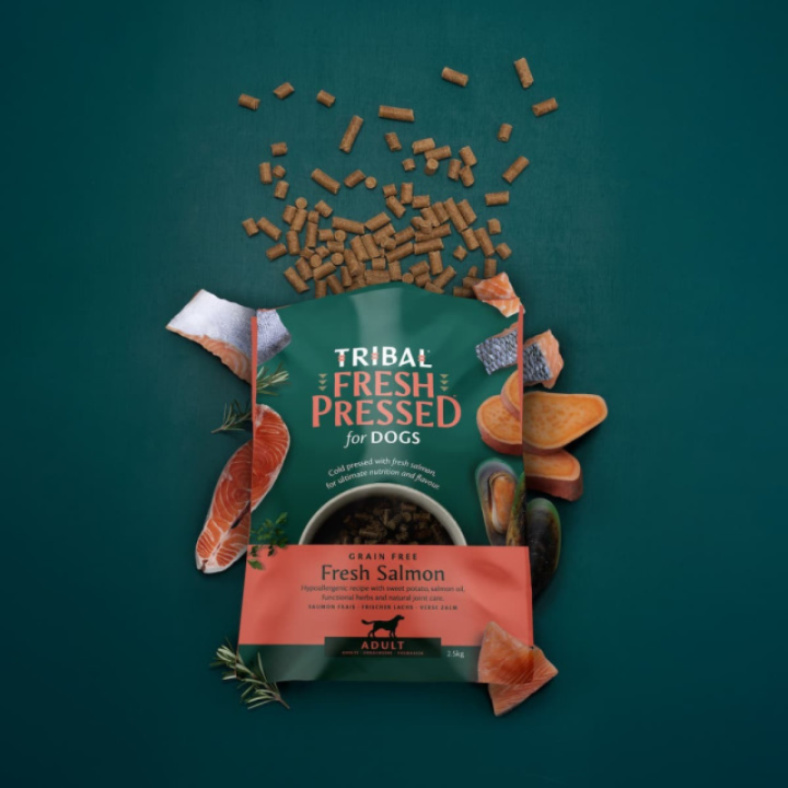 Tribal Fresh Pressed šalto spaudimo pašaras suaugusiems šunims su lašiša, 12 kg